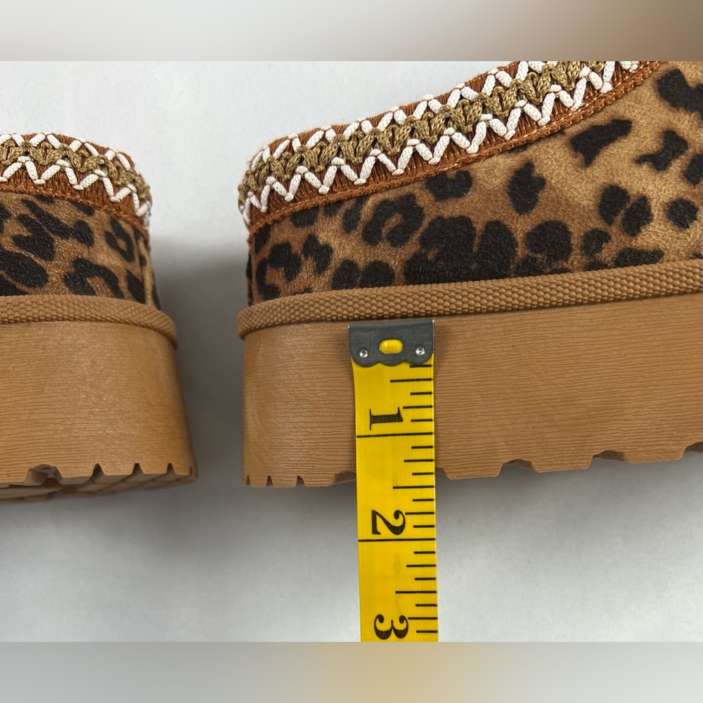 Leopard Platform Slippers - Picture 9 of 11